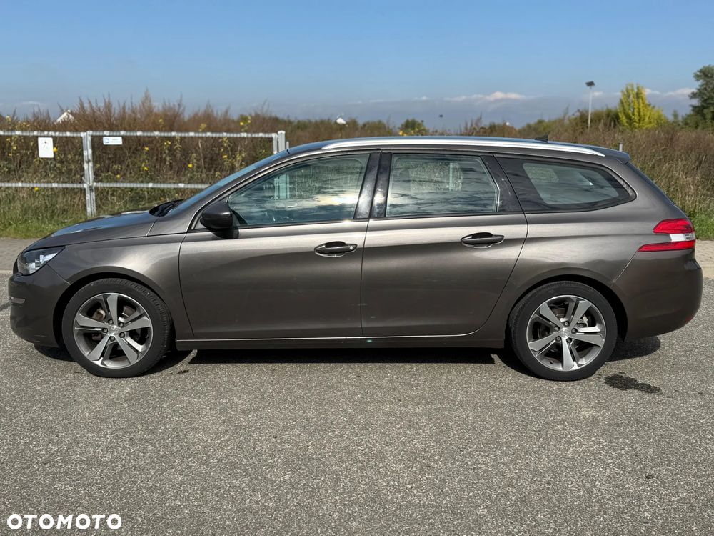 Peugeot 308 - 3