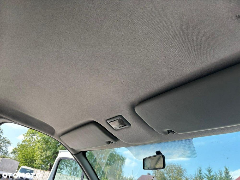 Opel Vivaro - 10