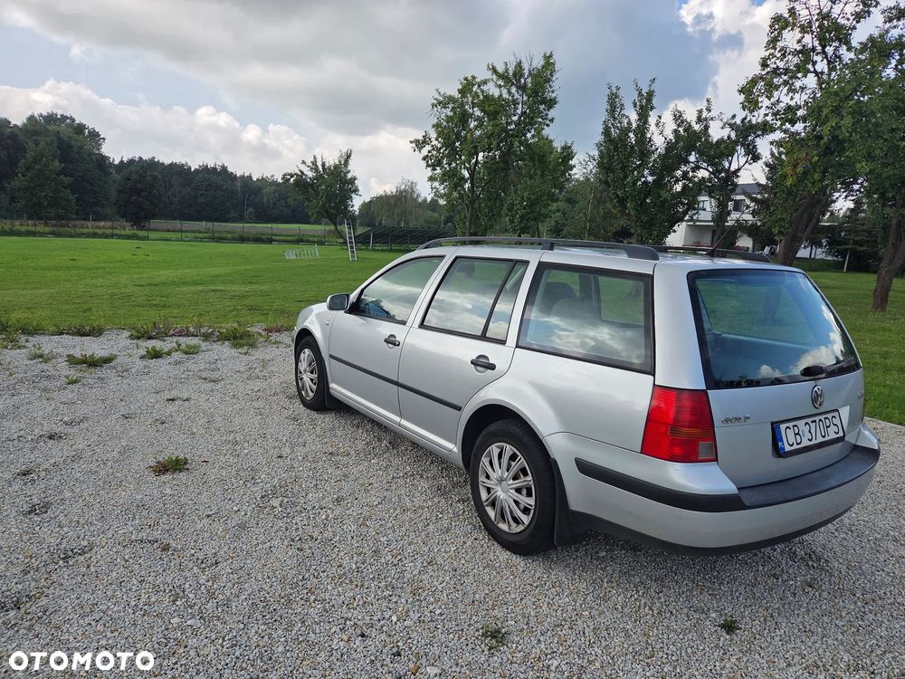 Volkswagen Golf Variant - 2