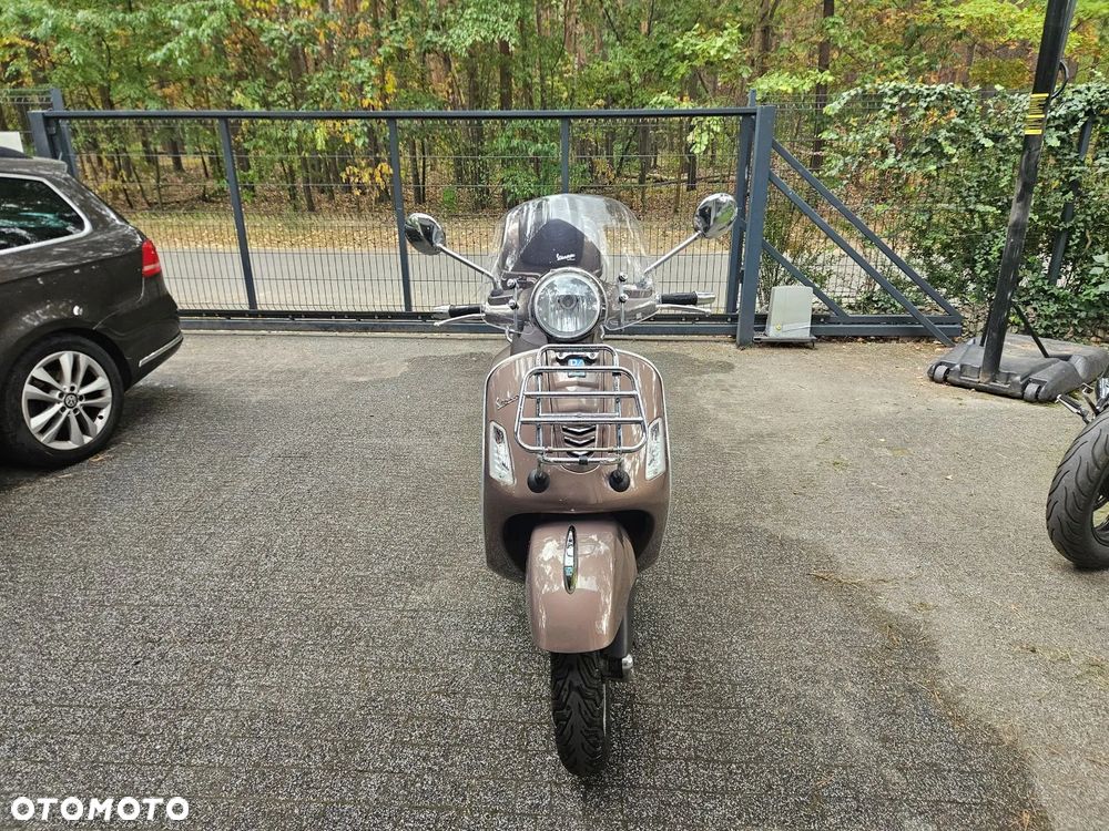 Vespa GTS - 3