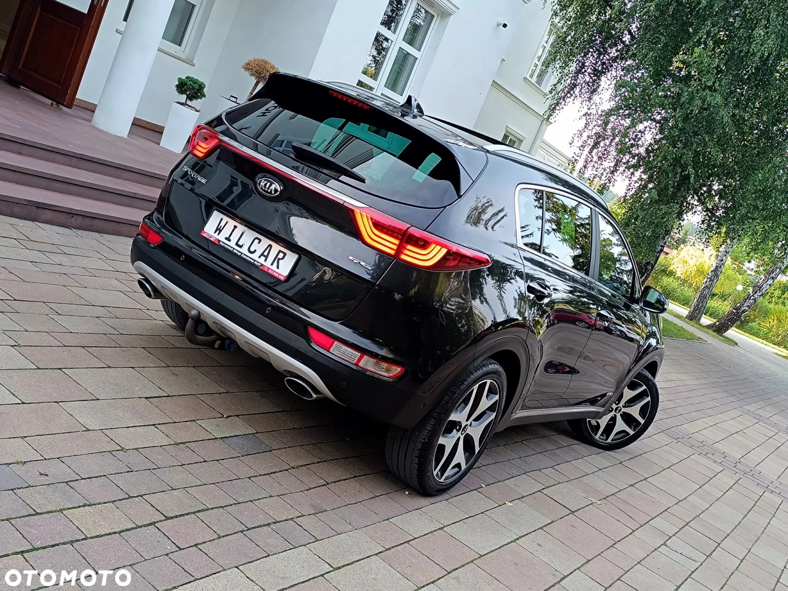 Kia Sportage 2.0 CRDI 4WD Automatik Dream-Team Edition - 4