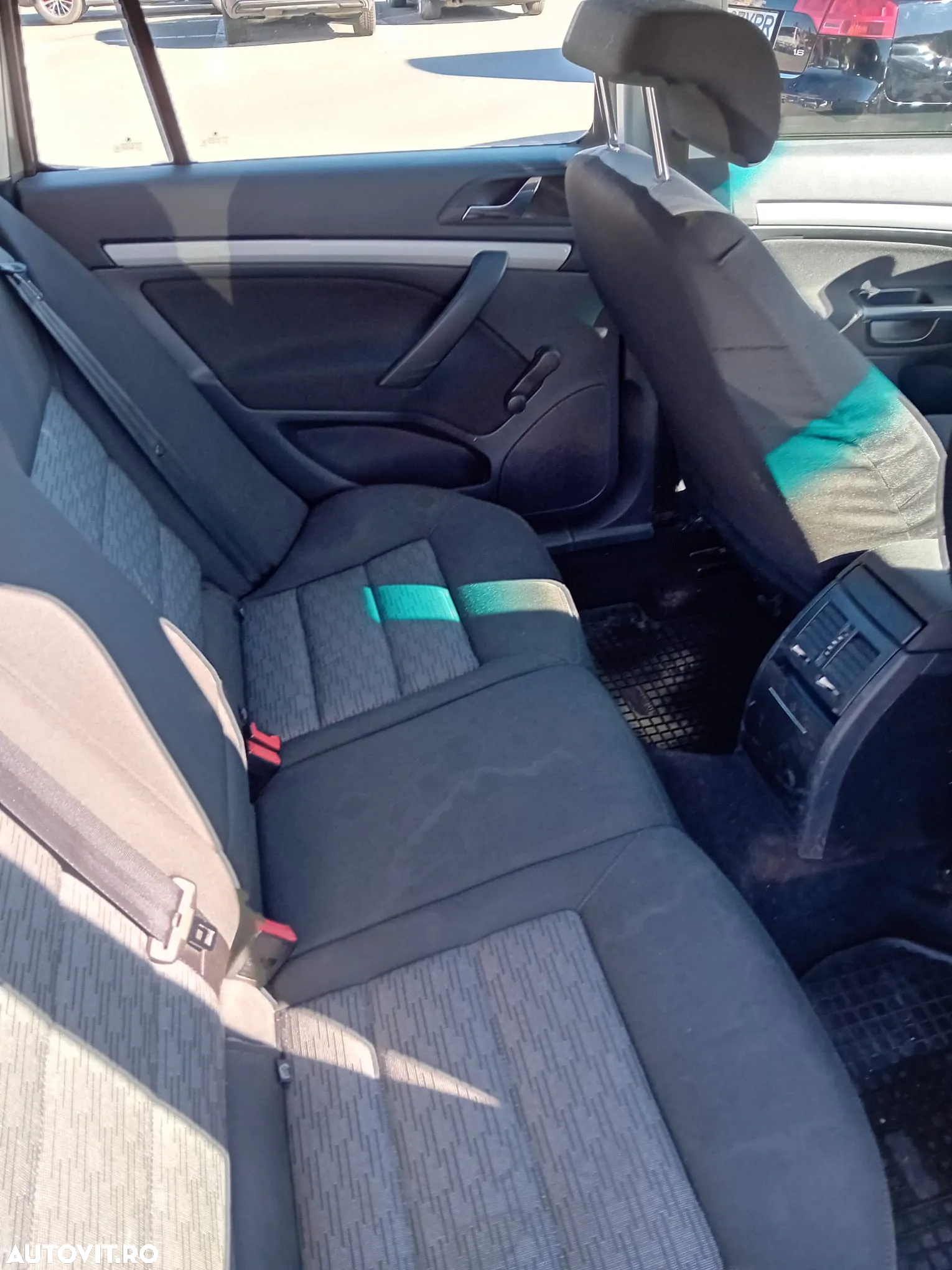 Skoda Octavia 1.6 TDI AMBITION - 12