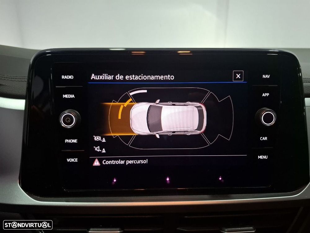 VW T-Roc 1.0 TSI Urban - 20