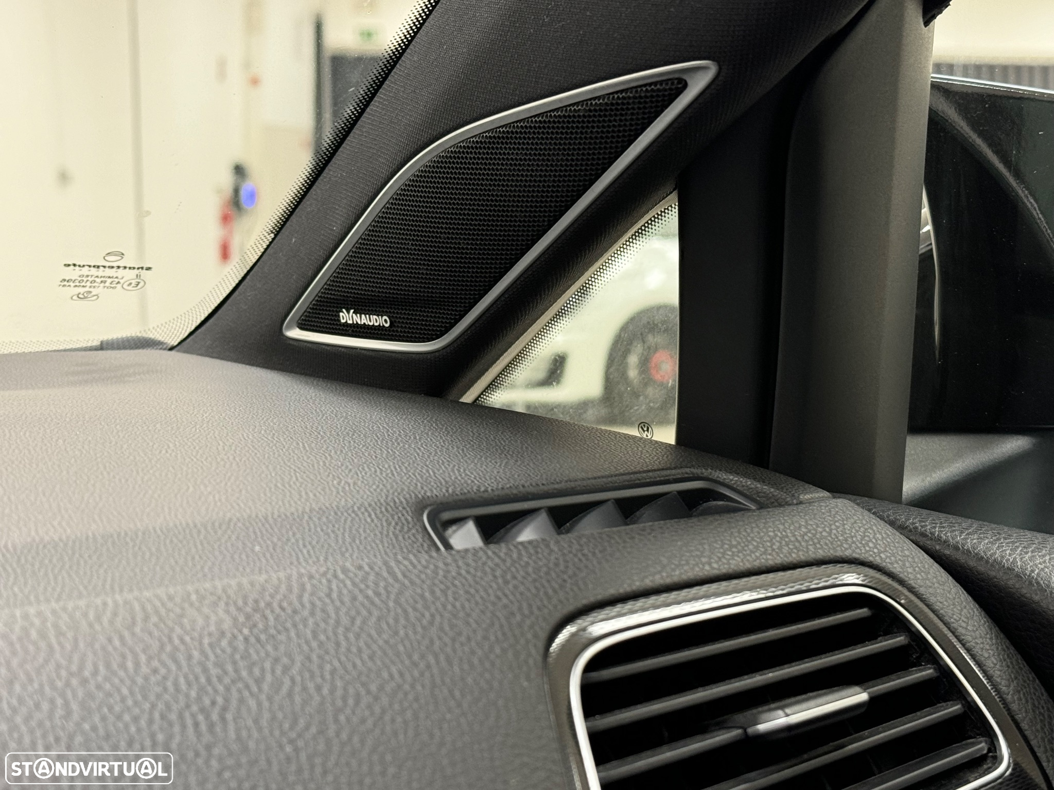 VW Golf 2.0 TDI GTD DSG - 35