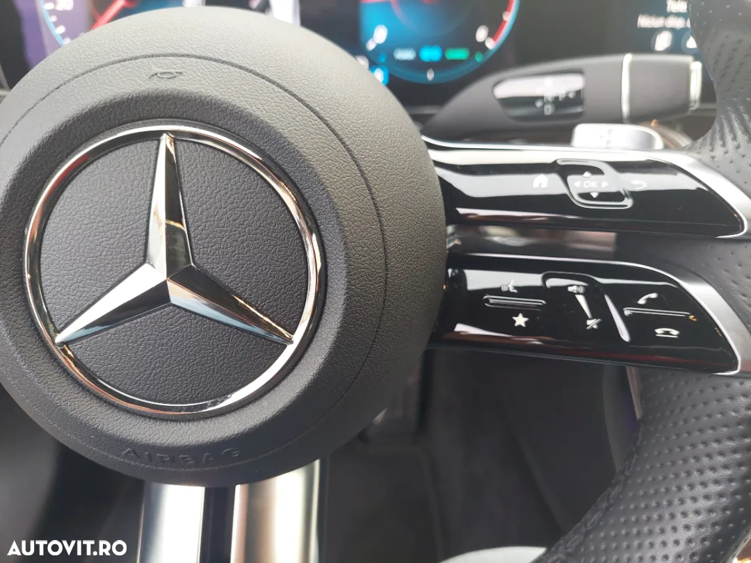 Mercedes-Benz E - 21