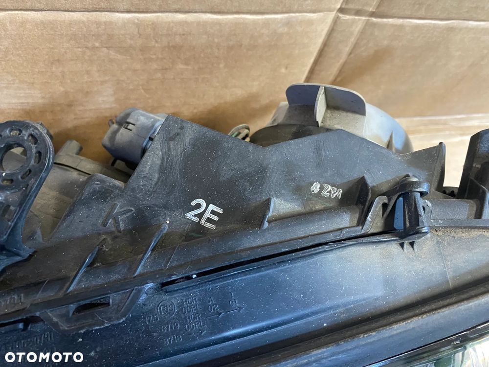 lampa legacy IV outback komplet eu całe - 3