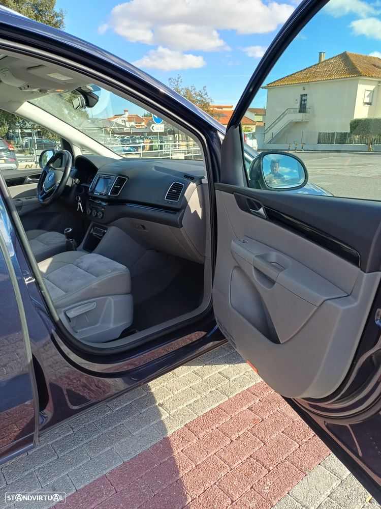 VW Sharan - 11