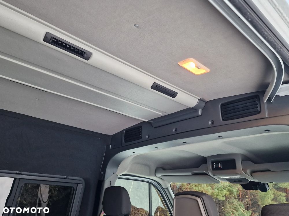 Renault Master 2023r, CARPOL oryginalny 9-osobowy , bogato wyposażony , Salon Polska ASO L3H2, Bezwypadkowy ,HAK , Kamera Cofania , ANDROID AUTO, bez wkładu , Czujniki parkowania przód i tył ,Brygadowy - 7