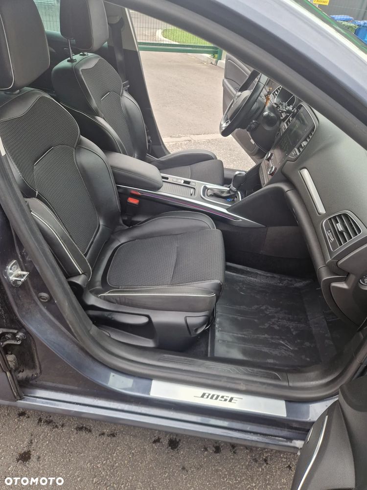 Renault Megane 1.5 dCi Bose EDC - 17
