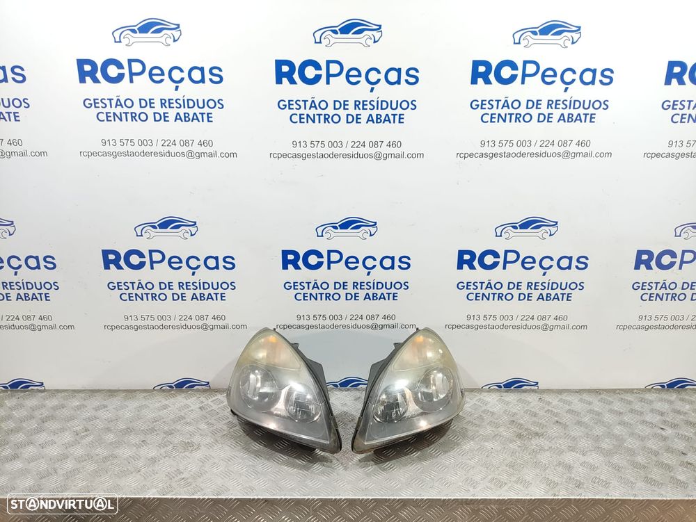 Oticas Farol Frente Frontal Direita Esquerda Original Renault Clio MK2 Facelift - 1