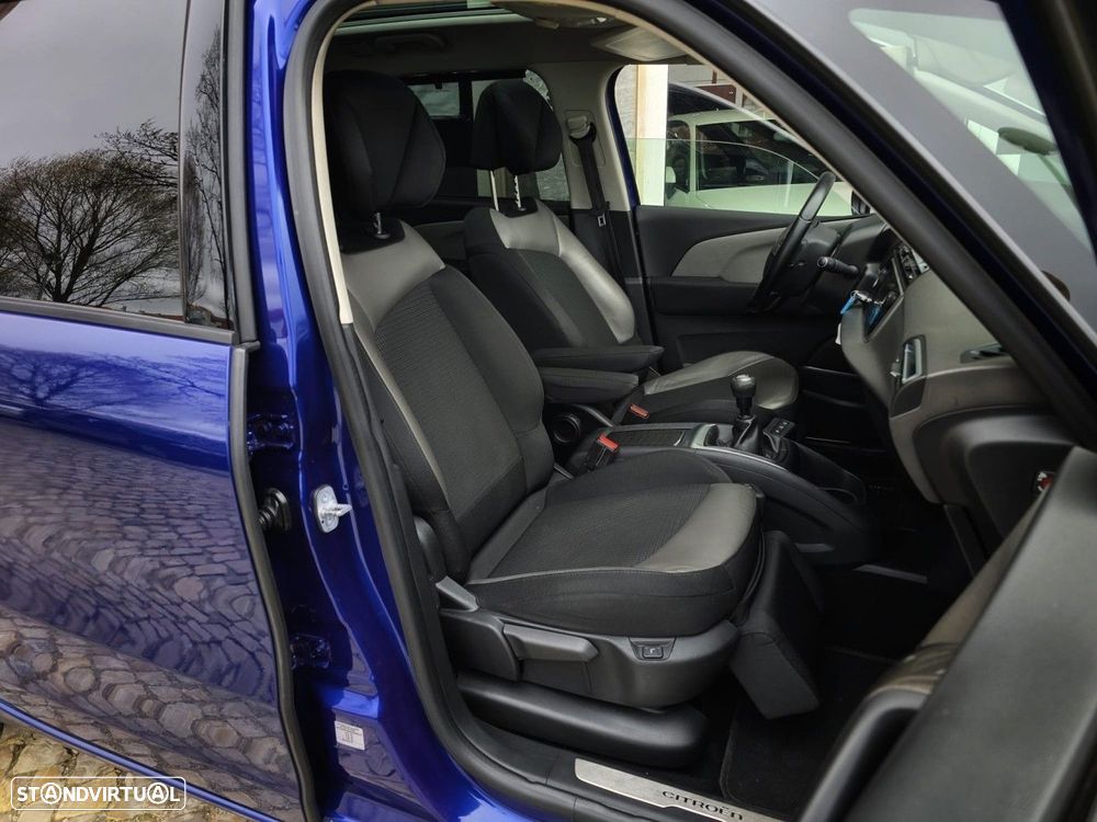 Citroën C4 Grand Picasso BlueHDi 120 SHINE - 23