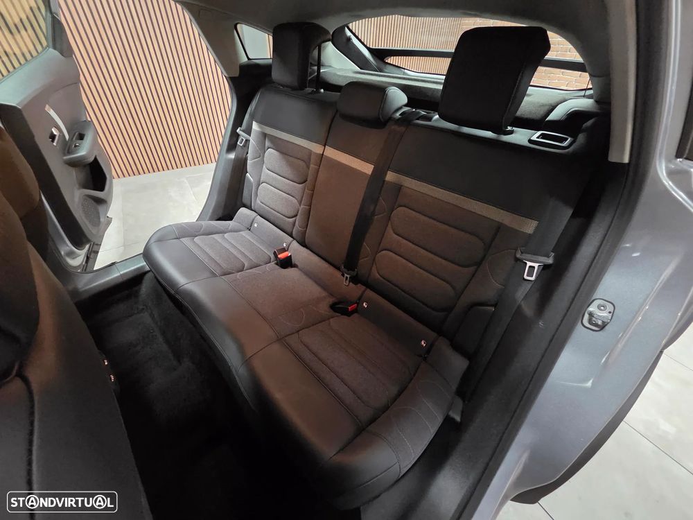 Citroën C4 1.5 BlueHDi Shine EAT8 - 5