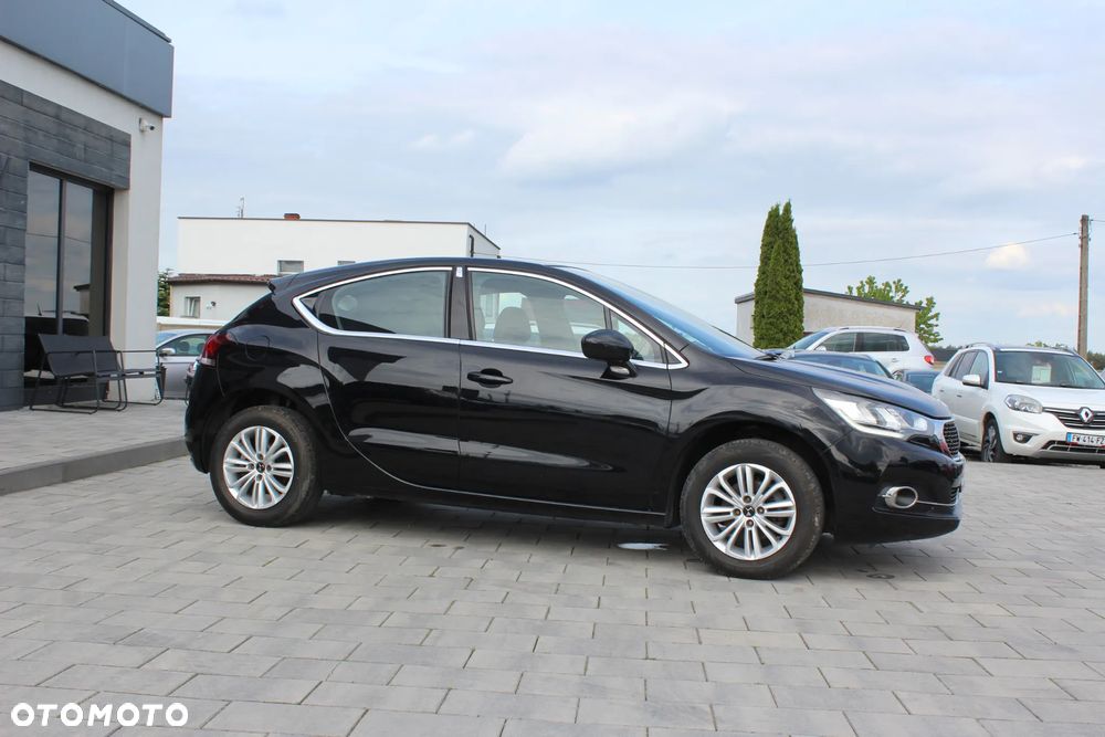 Citroën DS4 BlueHDi 120 S&S Chic - 12