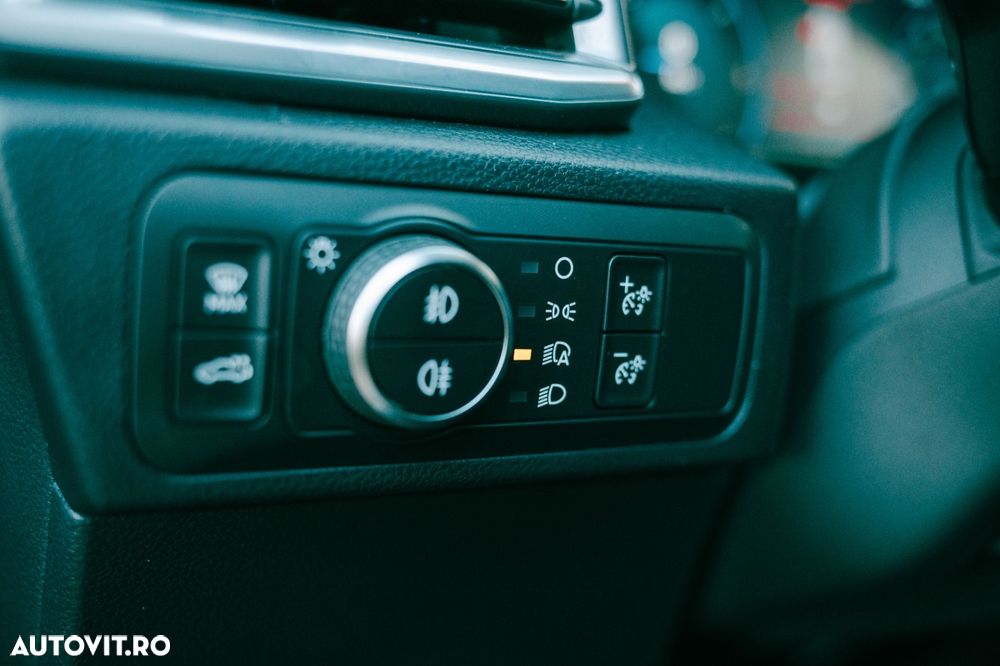 Volkswagen Amarok - 23