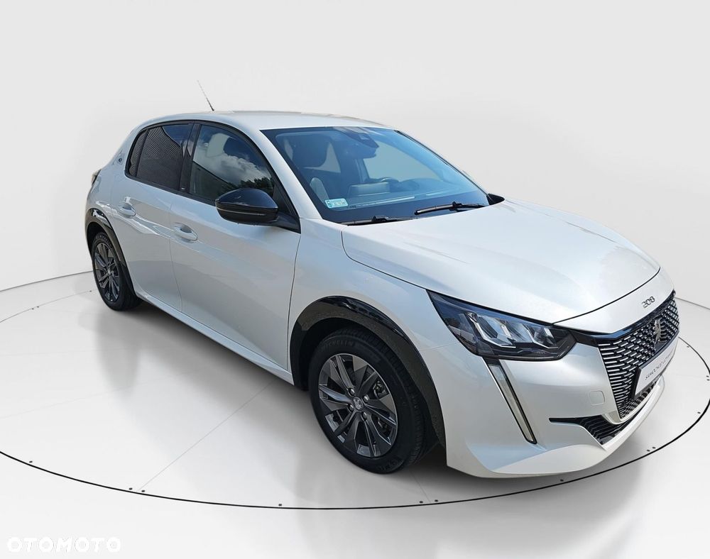 Peugeot 208 Allure Pack - 4