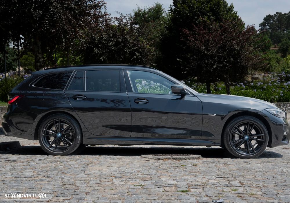 BMW 330 e Touring Pack Desportivo M Auto - 7