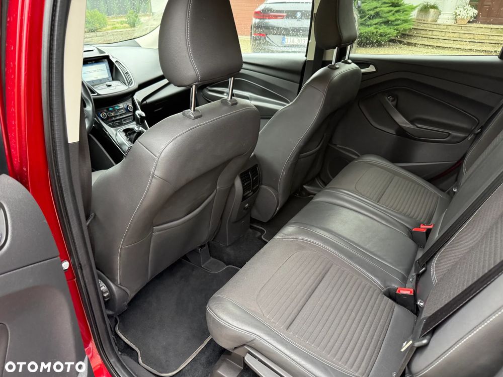 Ford Kuga - 9