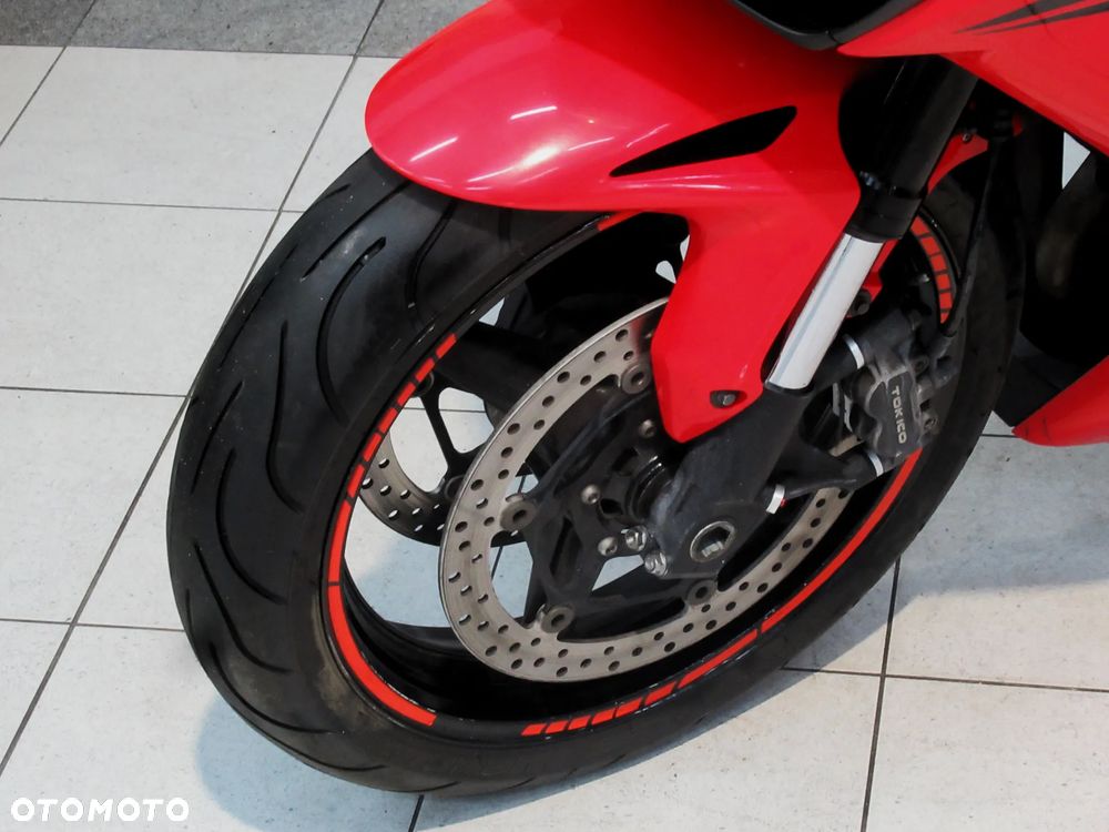 Honda CBR - 19