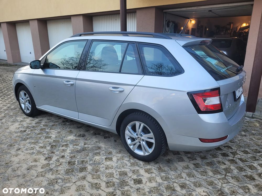 Skoda Fabia 1.0 TSI Ambition - 16