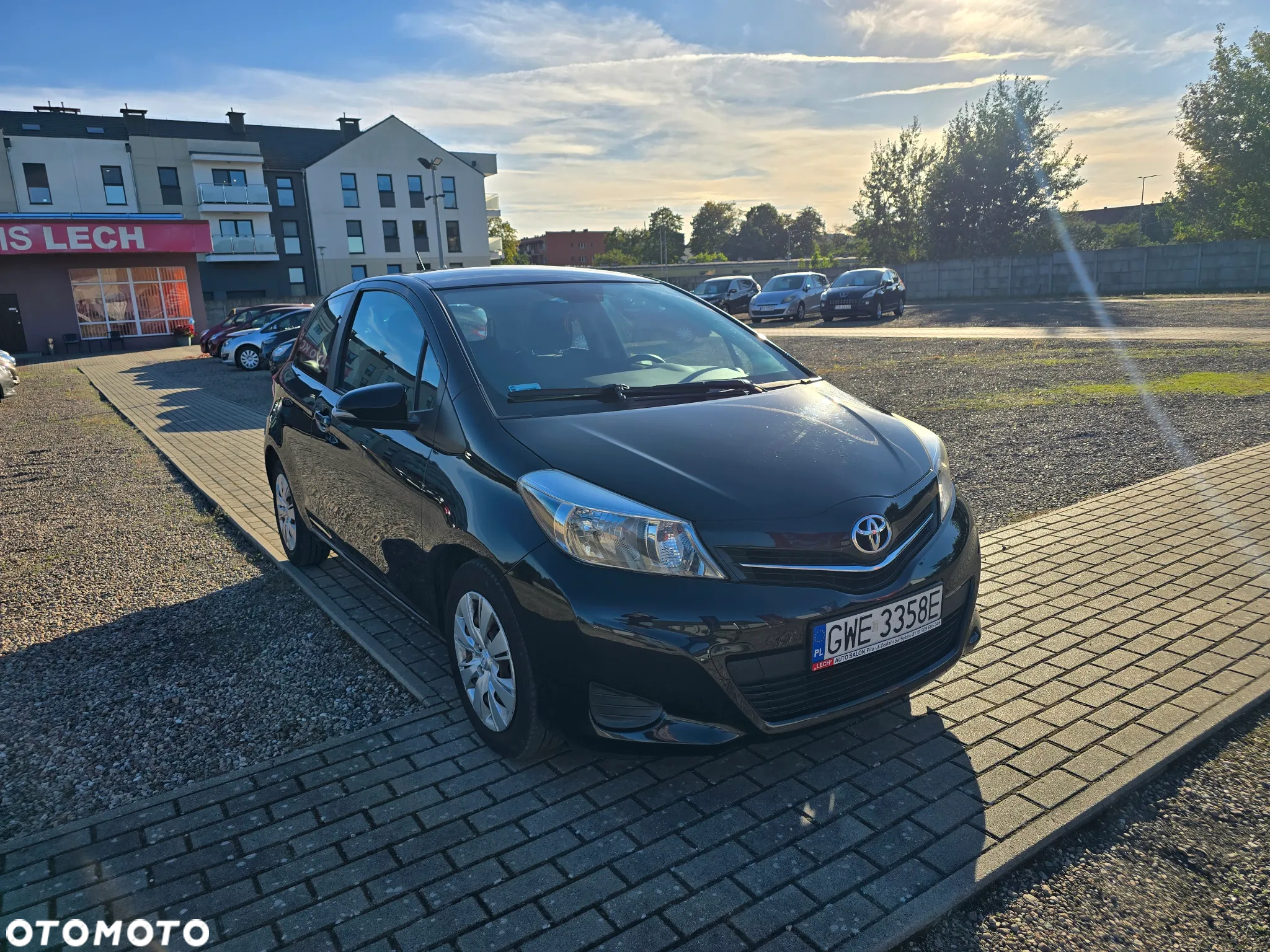 Toyota Yaris 1.0 Luna - 3