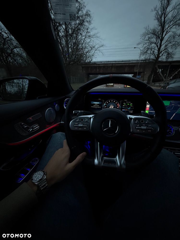 Mercedes-Benz Klasa E AMG 53 4-Matic+ 9G-TRONIC - 10