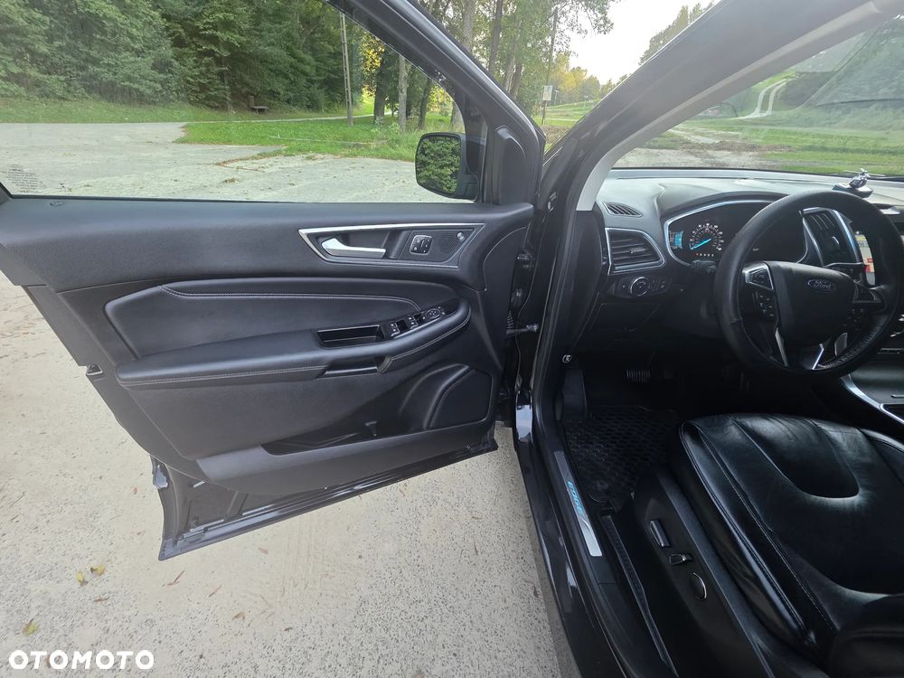 Ford Edge - 16