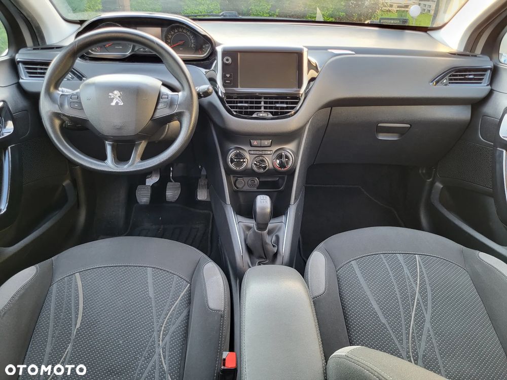 Peugeot 208 1.4 VTi Active - 17