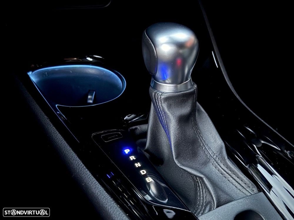 Toyota C-HR 1.8 Hybrid Exclusive+P.Luxury - 19