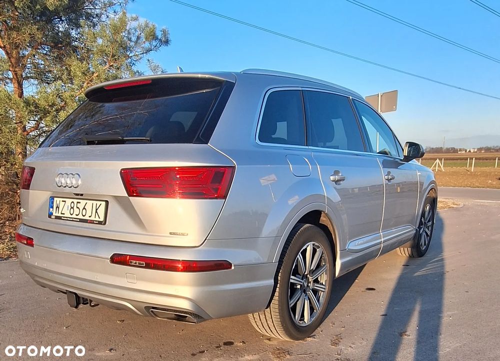 Audi Q7 - 6