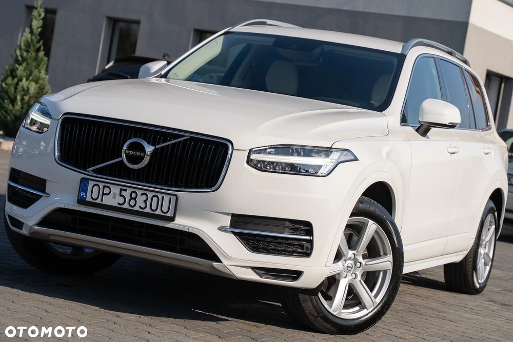 Volvo XC 90 B5 D AWD Geartronic Momentum - 1