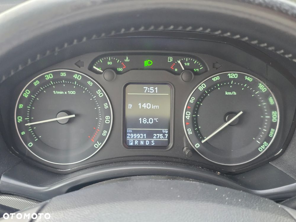 Skoda Octavia 2.0 FSI Elegance Tiptr - 7