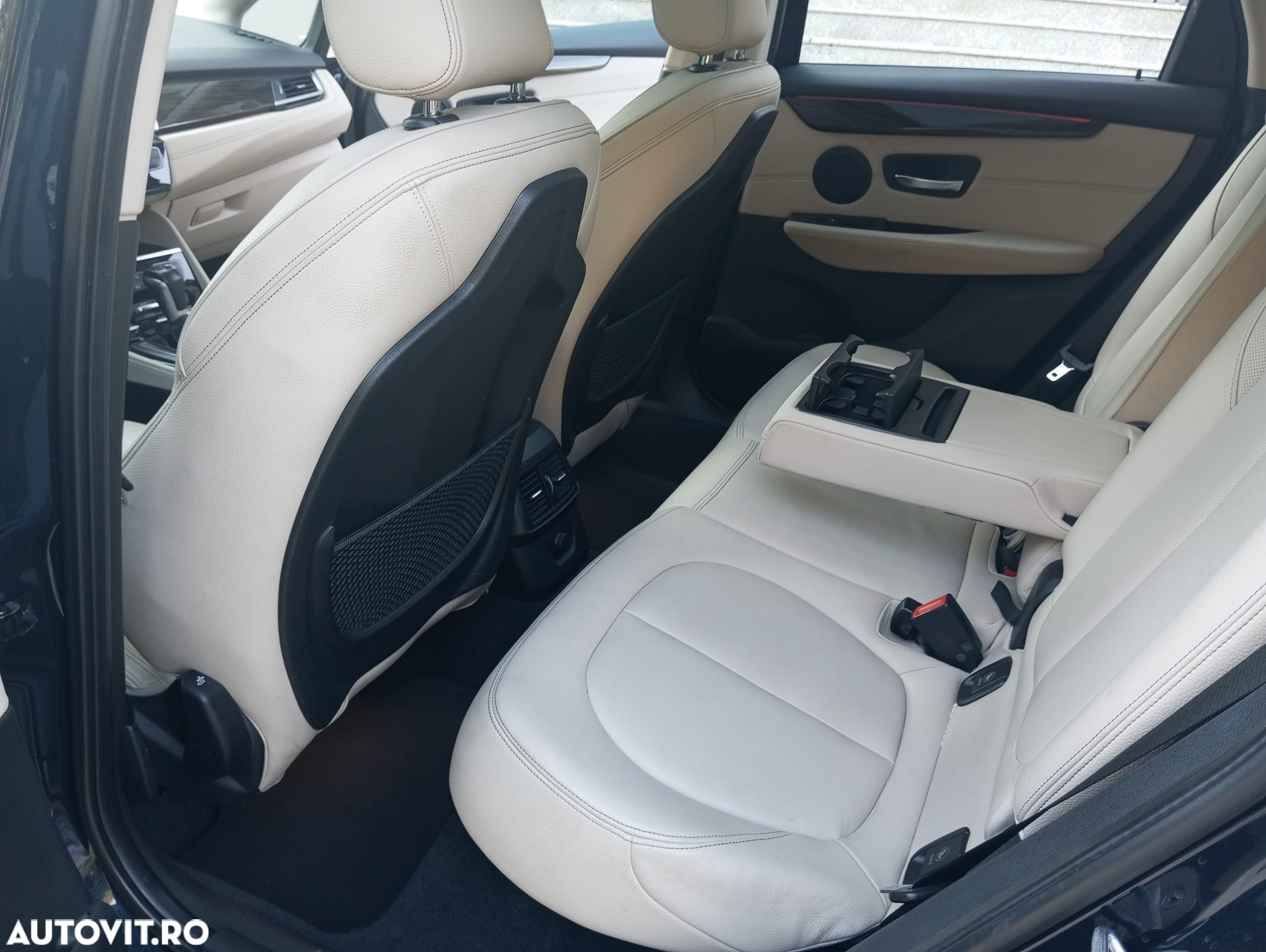 BMW Seria 2 218d Active Tourer Aut. Luxury Line - 30