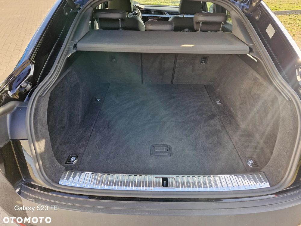 Audi e-tron Sportback 50 quattro S line - 17