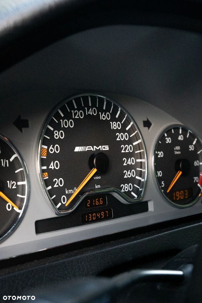 Mercedes-Benz Klasa C 36 AMG - 7