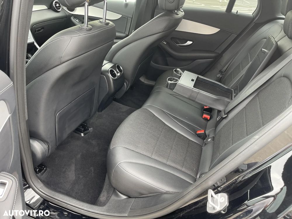 Mercedes-Benz GLC - 22