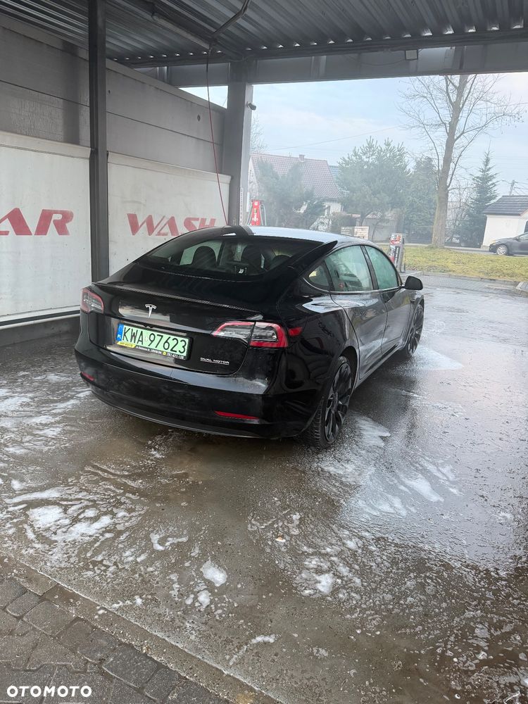 Tesla Model 3 Langstreckenbatterie Allradantrieb Dual Motor Performance - 5
