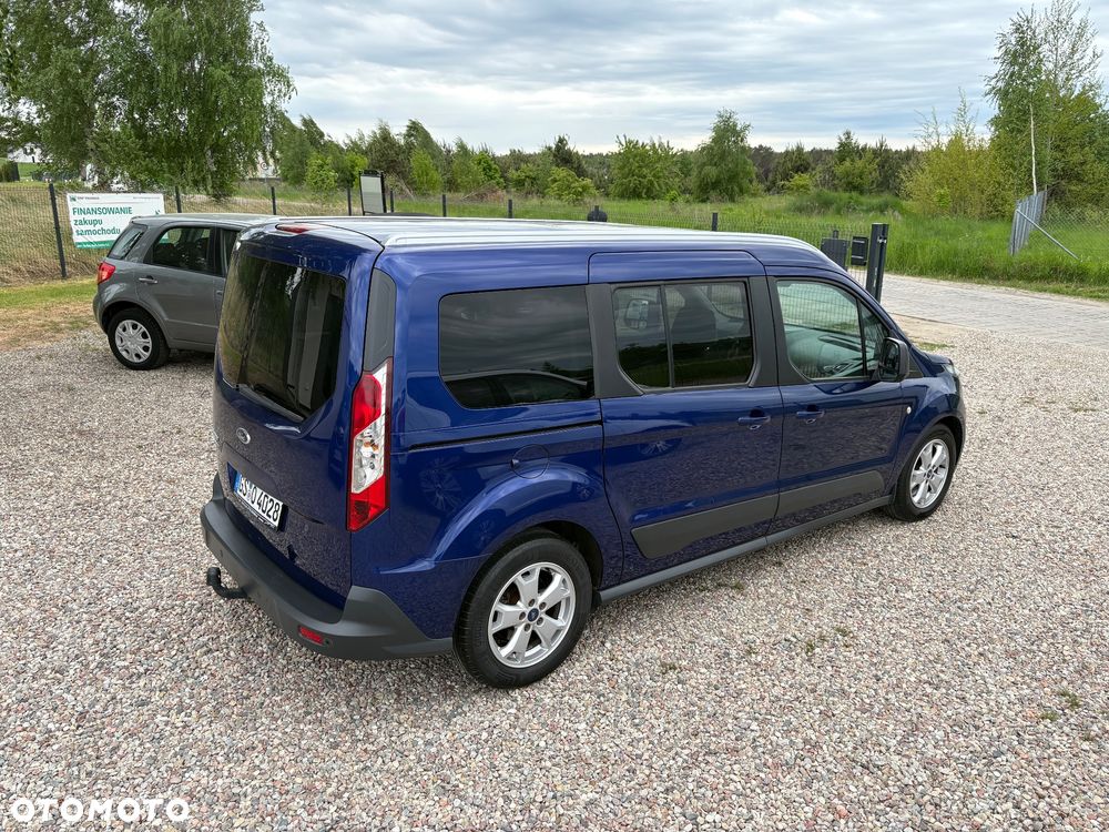 Ford Tourneo Connect Grand - 33