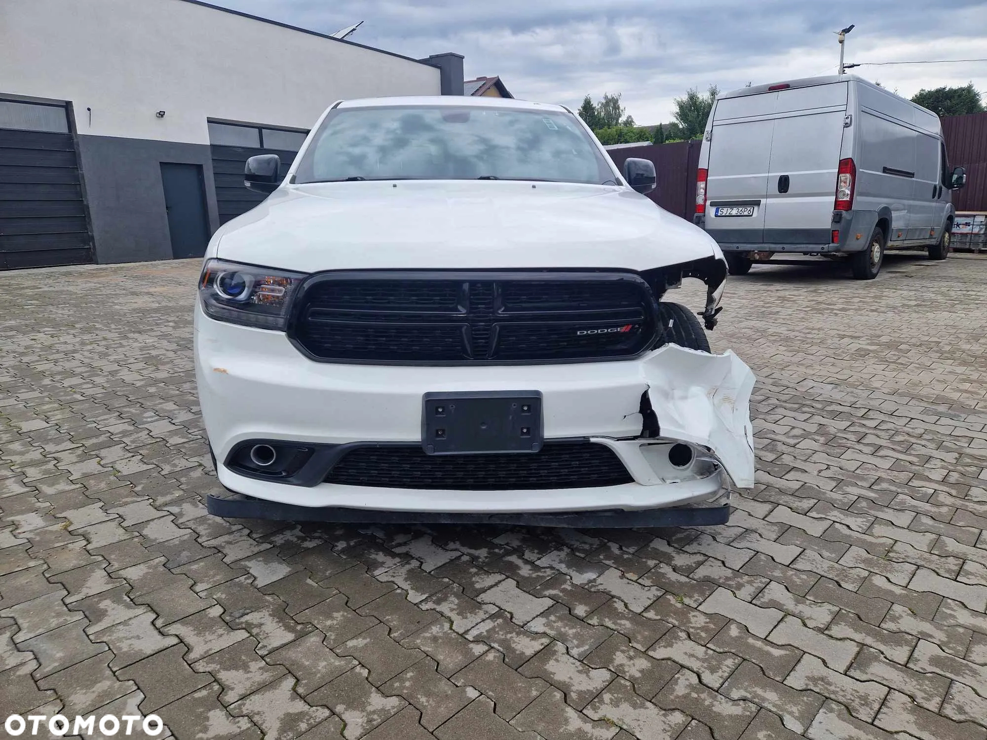 Dodge Durango - 9