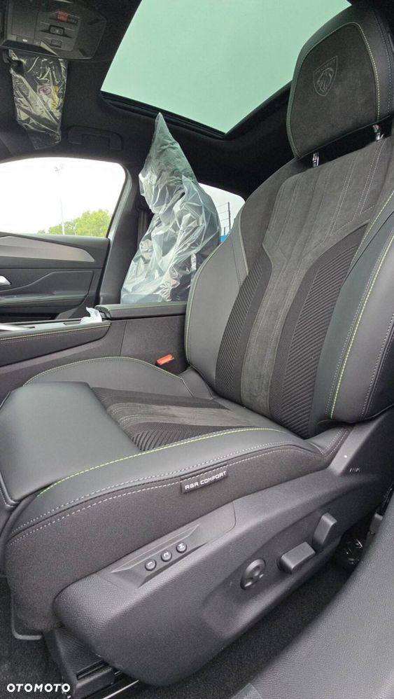 Peugeot 308 1.2 mHEV GT Exclusive S&S e-DCS6 - 20