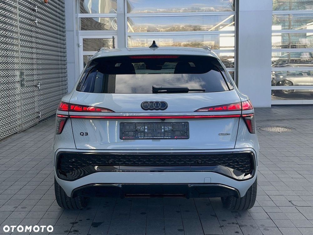 Audi Q3 - 12