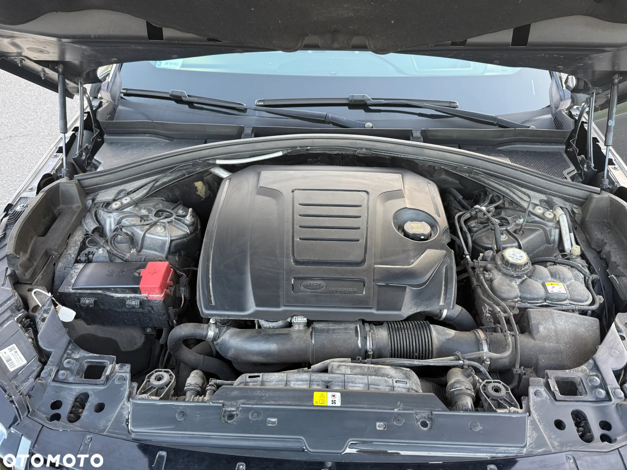 Land Rover Range Rover Velar 2.0 Si4 GPF R-Dynamic SE - 17
