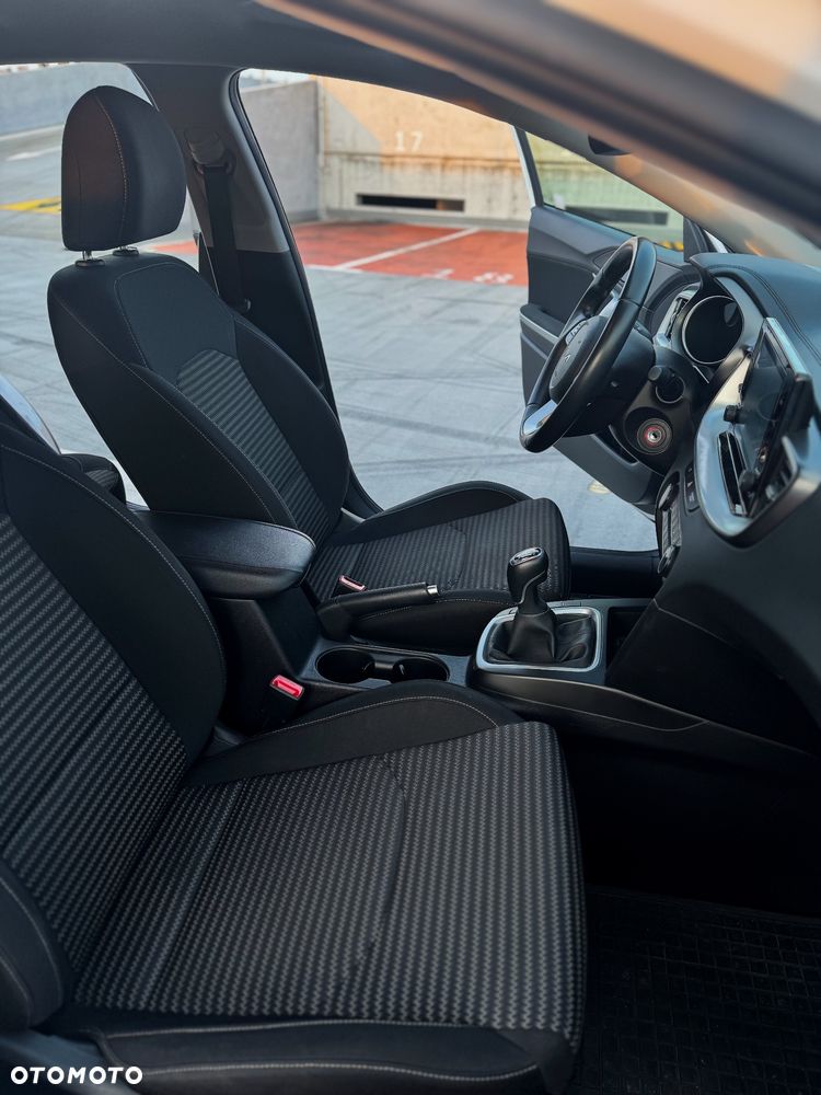 Kia XCeed 1.5 T-GDI M - 16