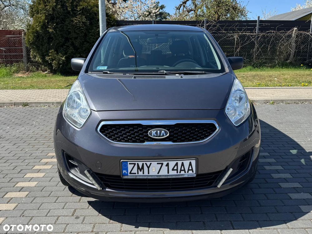 Kia Venga - 3