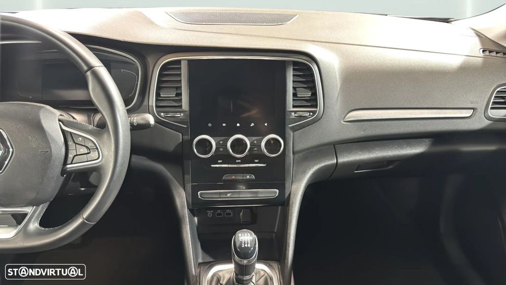 Renault Mégane Sport Tourer - 22