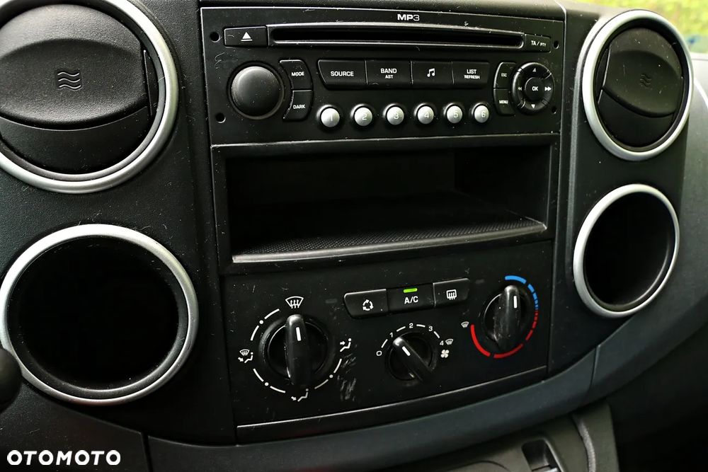 Citroën Berlingo 1.6 HDI Style - 33