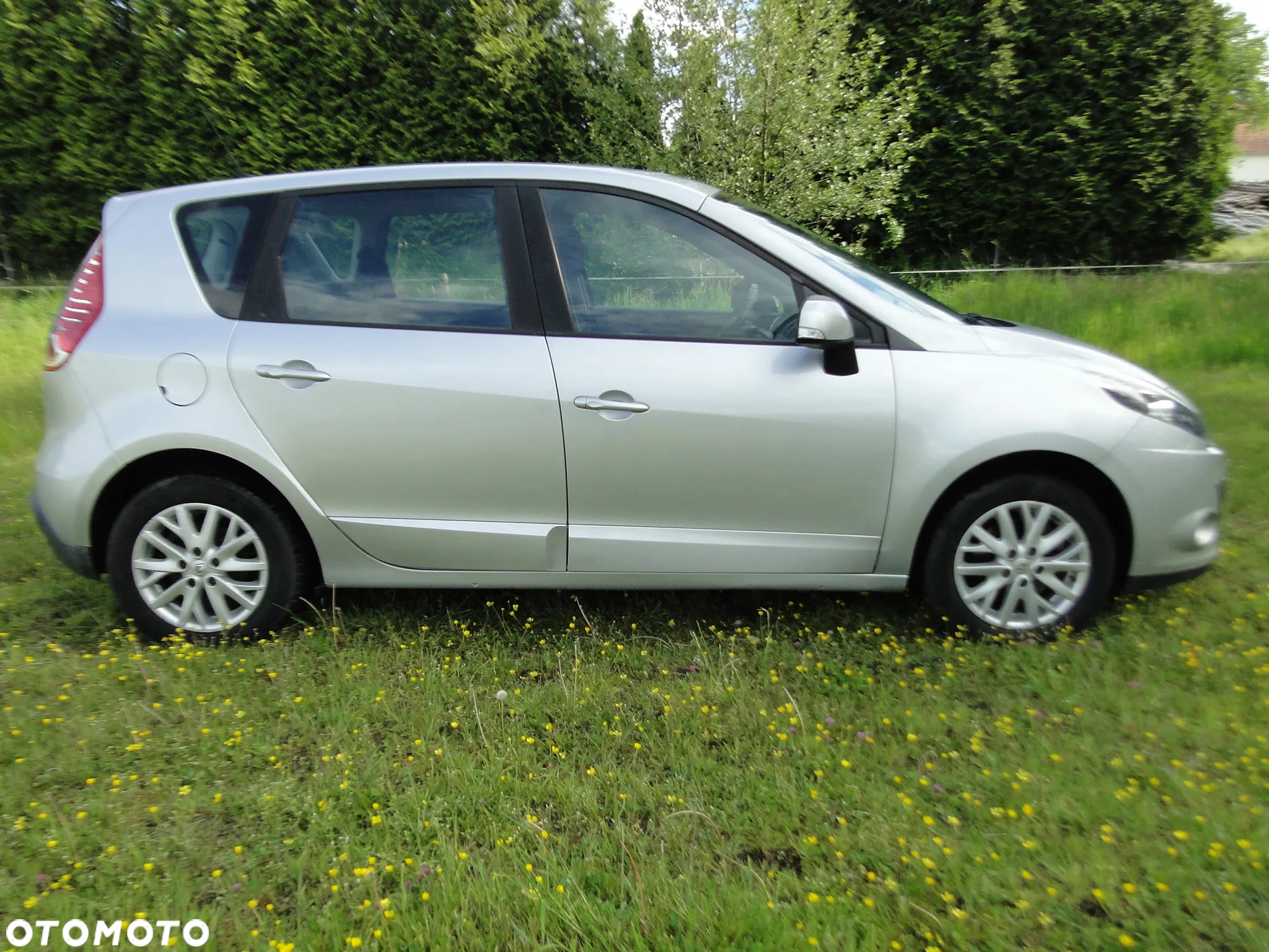Renault Scenic 1.5dCi TomTom Edition - 4