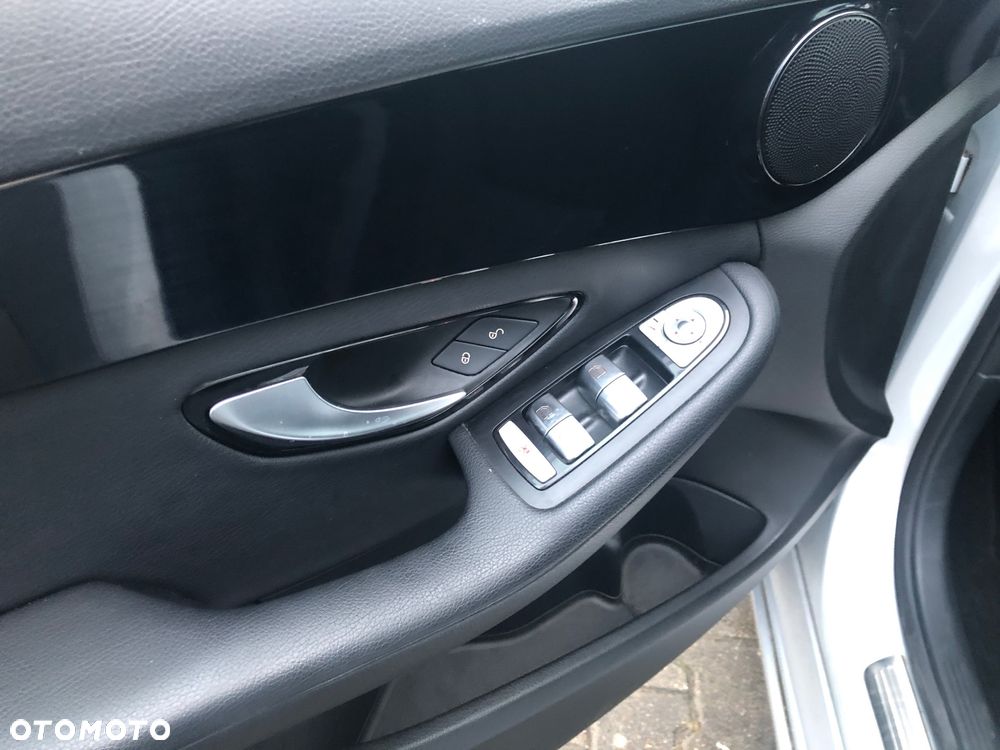 Mercedes-Benz Klasa C 180 (BlueTEC) d 7G-TRONIC - 14