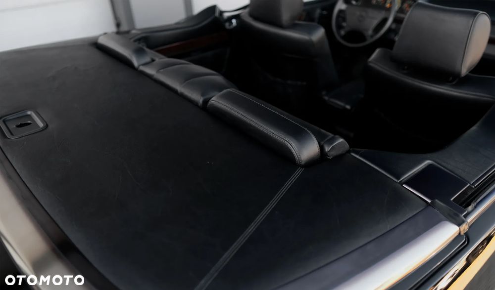Mercedes-Benz W124 (1984-1993) - 21