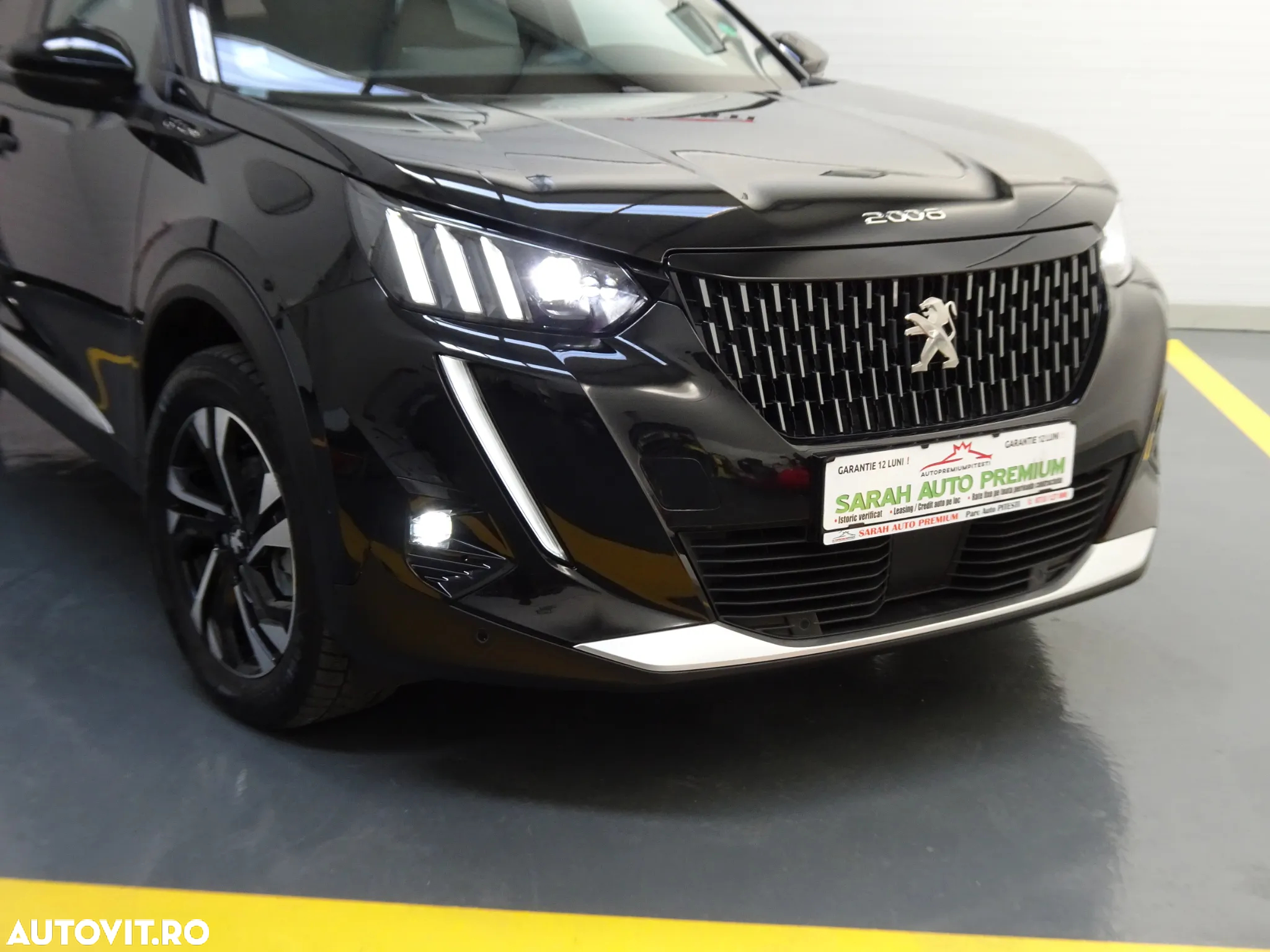 Peugeot 2008 1.2 PureTech Turbo S&S GT-Line - 24