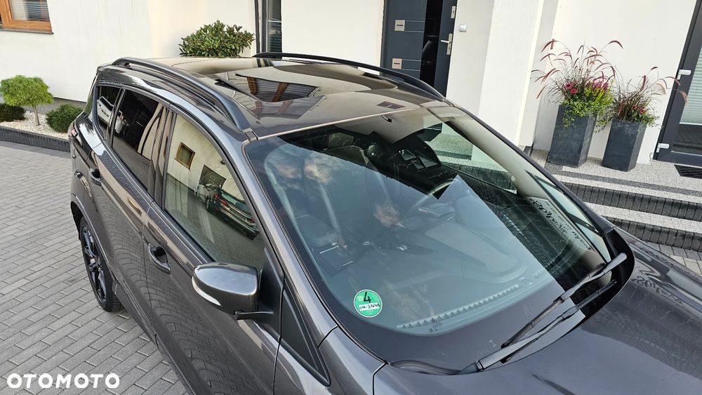 Ford Kuga 1.5 EcoBoost 2x4 ST-Line - 12